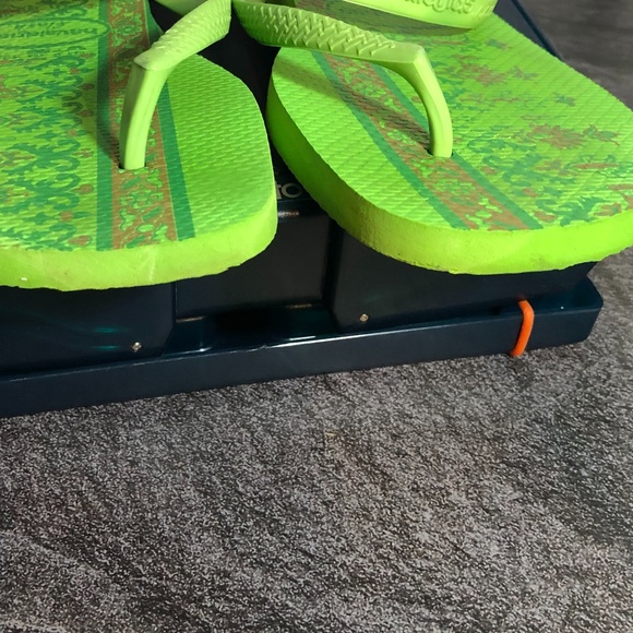 Havaianas Flash Green Pattern Flip Flop 9 - Picture 3 of 8